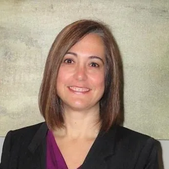 Headshot of Tori Goldenstein