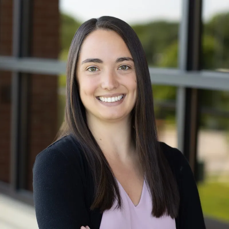 Headshot of Emily Arrigo